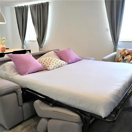 5 Mn Zenith Grande Halle Auvergne,pied De Gergovie,garage,netflix * Romagnat