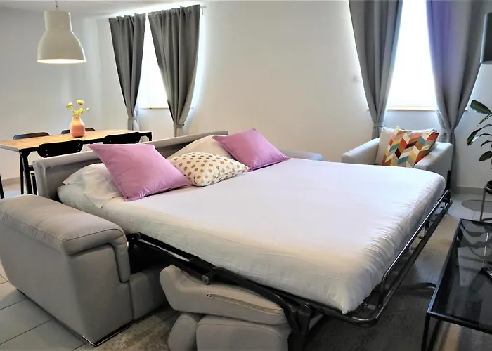 5 Mn Zenith Grande Halle Auvergne,pied De Gergovie,garage,netflix * Romagnat